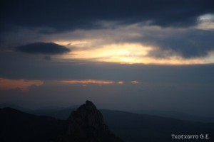 img_1305229548_101