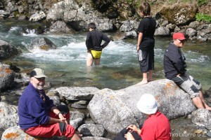 img_1206789038_376