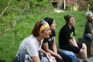 img_1210012080_657