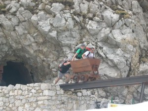 img_1210144699_841