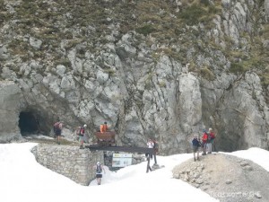 img_1210144711_190