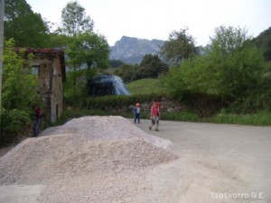 img_1211135951_38