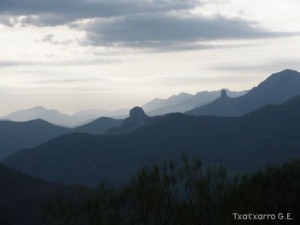 img_1225030679_79