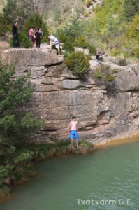 img_1272831490_70